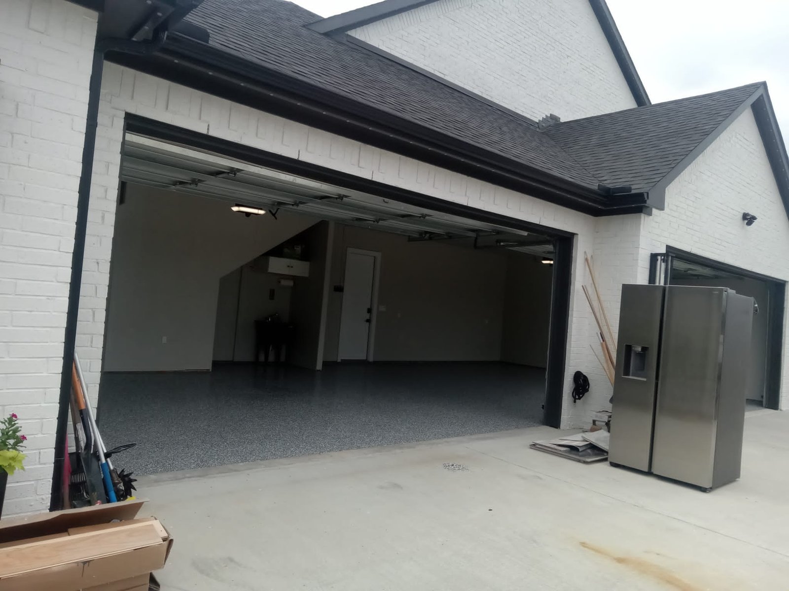 487560334_1083142763840872_2908146015320239098_n