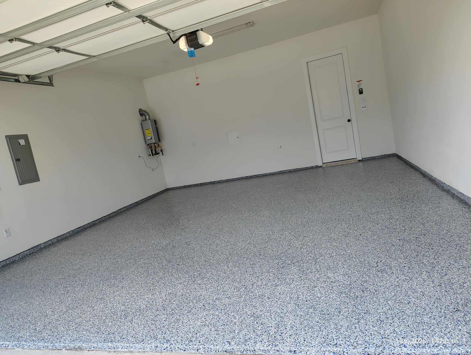 d9ddc255-2f00-4307-b3bf-d36fac6bf569